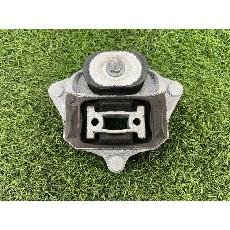 Подушка КПП (трансмиссия) AUDI A4 B9 2017 2.0L 8W0399156AN