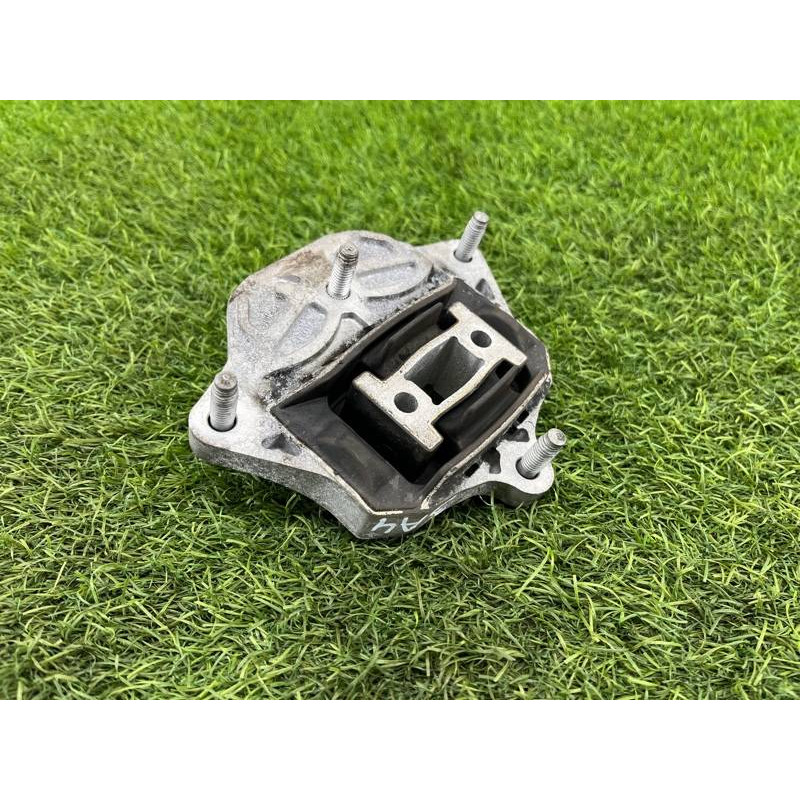 Подушка КПП (трансмиссия) AUDI A4 B9 2017 2.0L 8W0399156AN