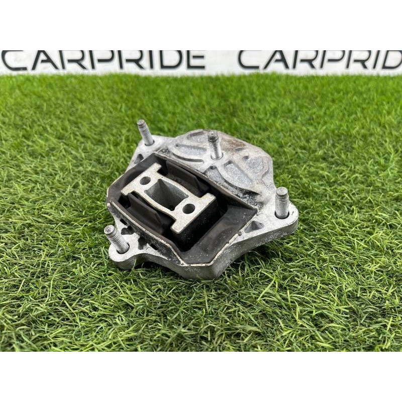 Подушка КПП (трансмиссия) AUDI A4 B9 2017 2.0L 8W0399156AN