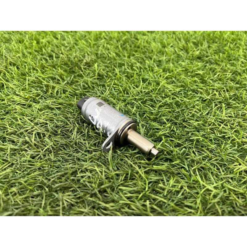 Клапан электромагнитный (электрика) AUDI A4 B9 2017 2.0L 06E103697Q