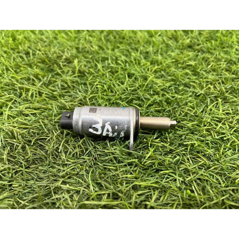 Клапан электромагнитный (электрика) AUDI A4 B9 2017 2.0L 06E103697Q