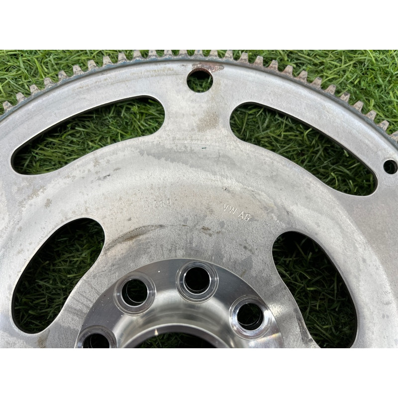 Маховик (двигатель и элементы) Audi A5 F5 2019 2.0 TFSI 06H105323AE