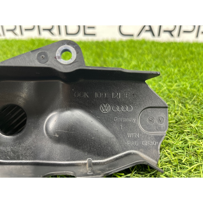 Защита ремня ГРМ (двигатель и элементы) Audi A5 F5 2019 2.0 TFSI 06K109121E