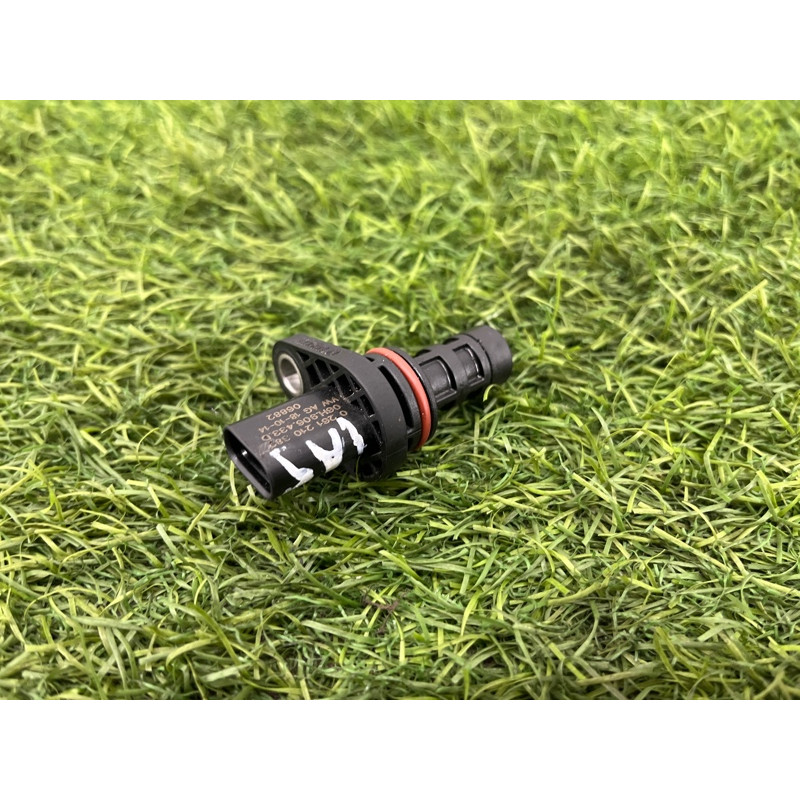 Датчик положения коленвала (электрика двигателя) Audi A5 F5 2019 2.0 TFSI 06H906433C