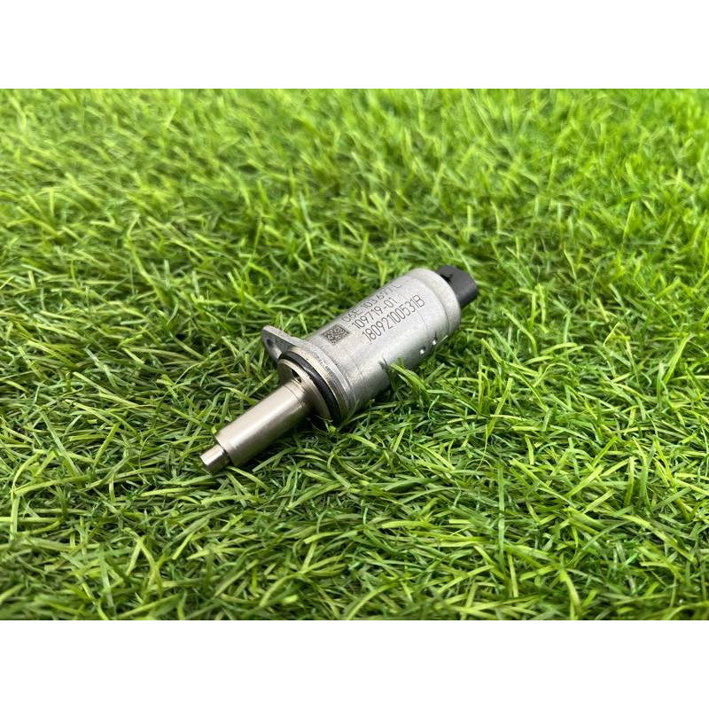 Клапан электромагнитный (электрика) Audi A5 F5 2019 2.0 TFSI 06E103697L