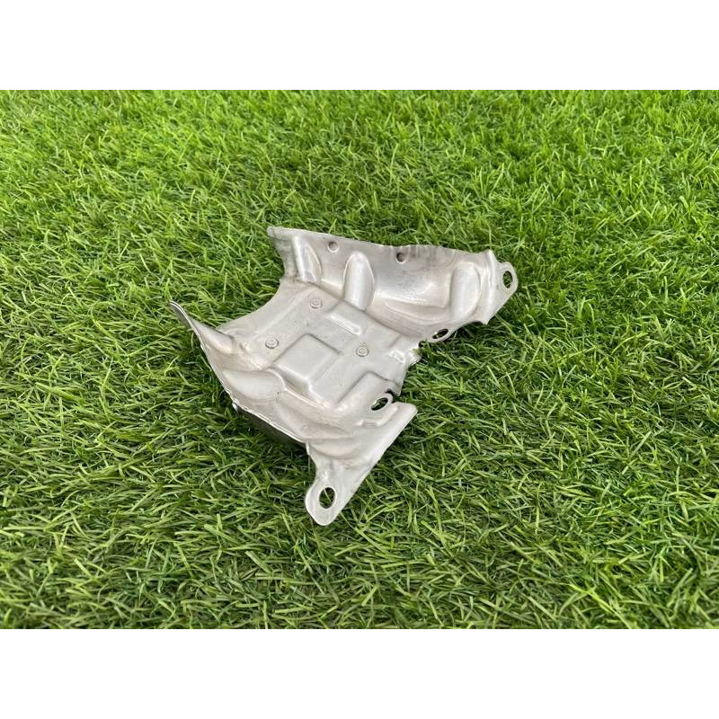 Защита турбины (выпускная система) Audi A5 F5 2019 2.0 TFSI 06L129597B