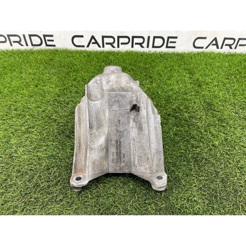 Кронштейн подушки двигателя (кронштейны двигателя) AUDI A4 B9 2017 2.0L 4M0199307BM