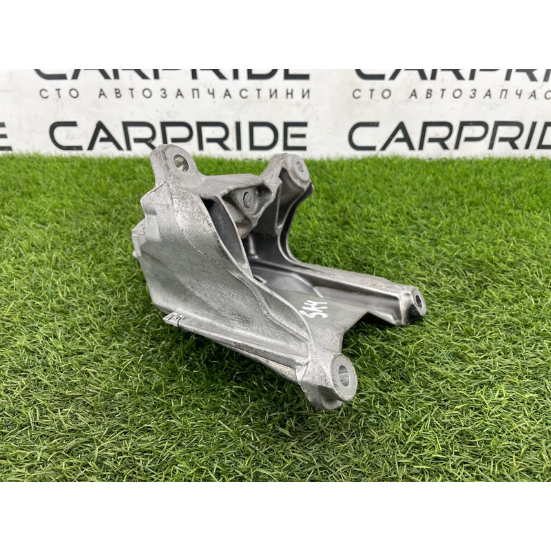 Кронштейн подушки двигателя (кронштейны двигателя) AUDI A4 B9 2017 2.0L 4M0199307BM