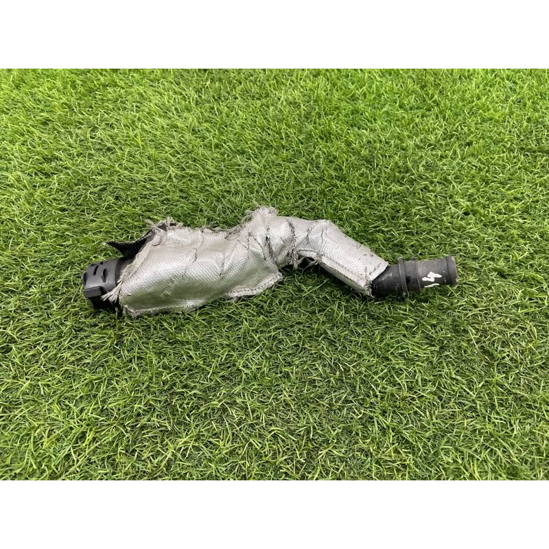 Патрубок (система охлаждения) AUDI A4 B9 2017 2.0L 8W0819334F