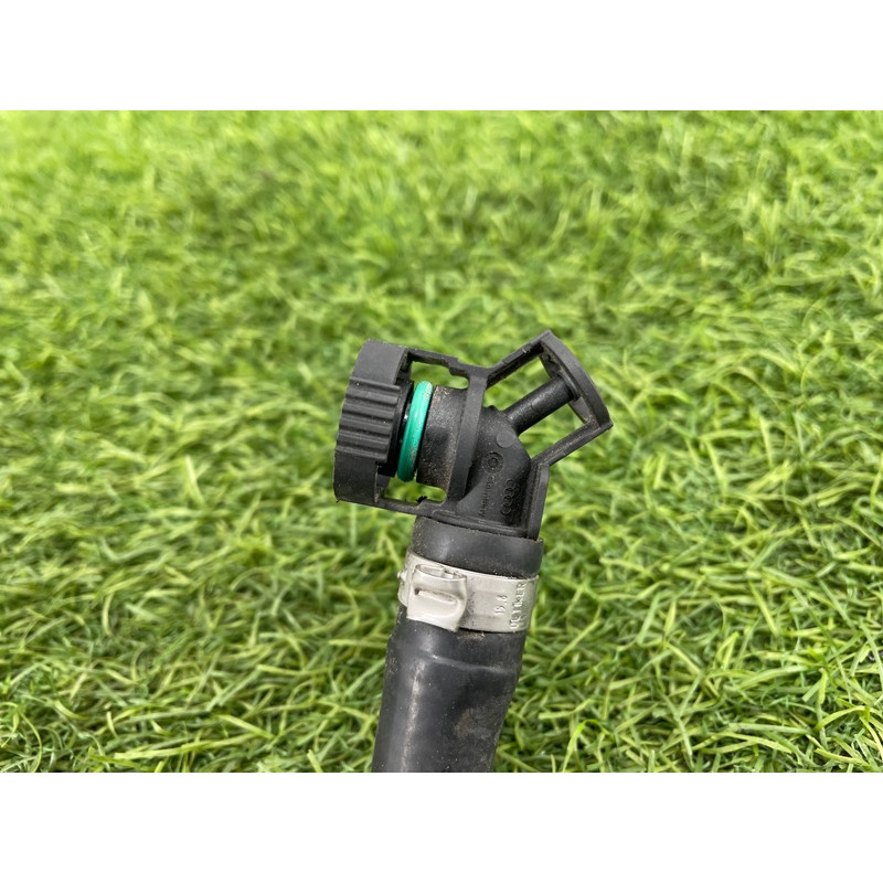 Трубка вакуумного усилителя тормозов (тормозная система) AUDI A4 B9 2017 2.0L 8W0611931BT