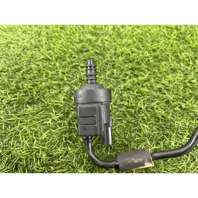 Клапан вентиляции топливного бака (топливная система) AUDI A4 B9 2017 2.0L 06L133781Q