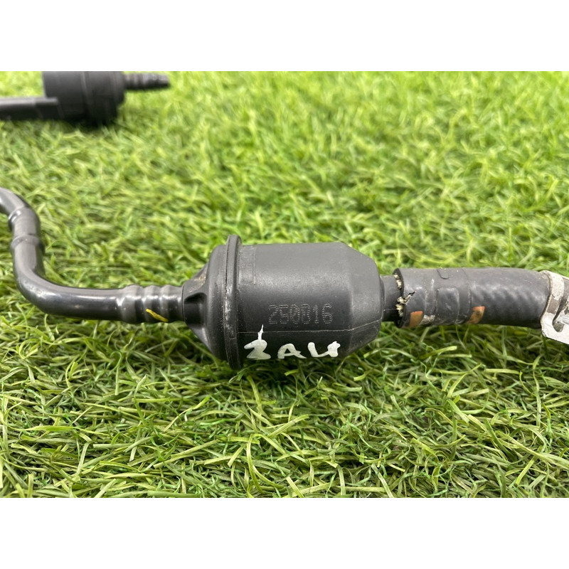 Клапан вентиляции топливного бака (топливная система) AUDI A4 B9 2017 2.0L 06L133781Q