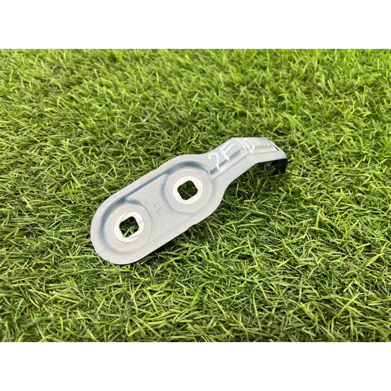 Крепление крыла (кузов и элементы) BMW 5-series F10 2013 N47D20 41357207207