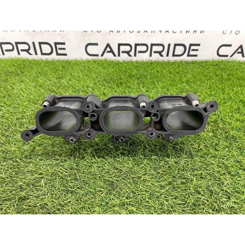 Коллектор впускной (впускная система) Audi Q5 8R 2012 3.2 CALB 06E133125D