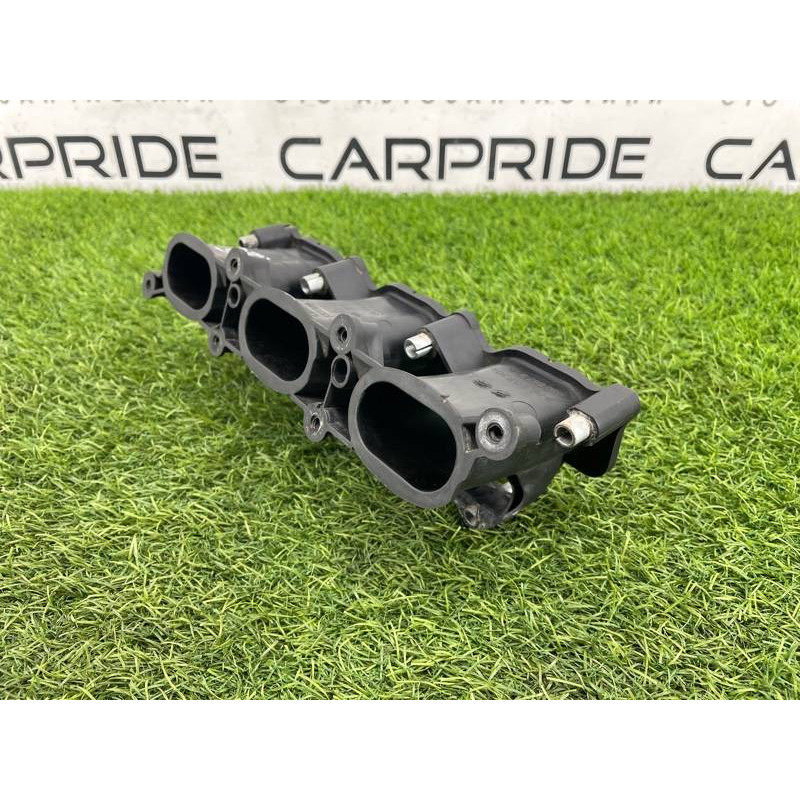 Коллектор впускной (впускная система) Audi Q5 8R 2012 3.2 CALB 06E133125D