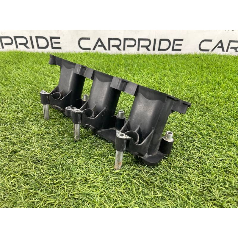 Коллектор впускной (впускная система) Audi Q5 8R 2012 3.2 CALB 06E133125D