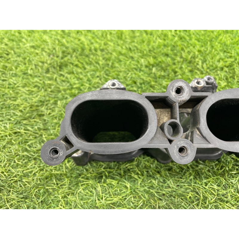 Коллектор впускной (впускная система) Audi Q5 8R 2012 3.2 CALB 06E133125D