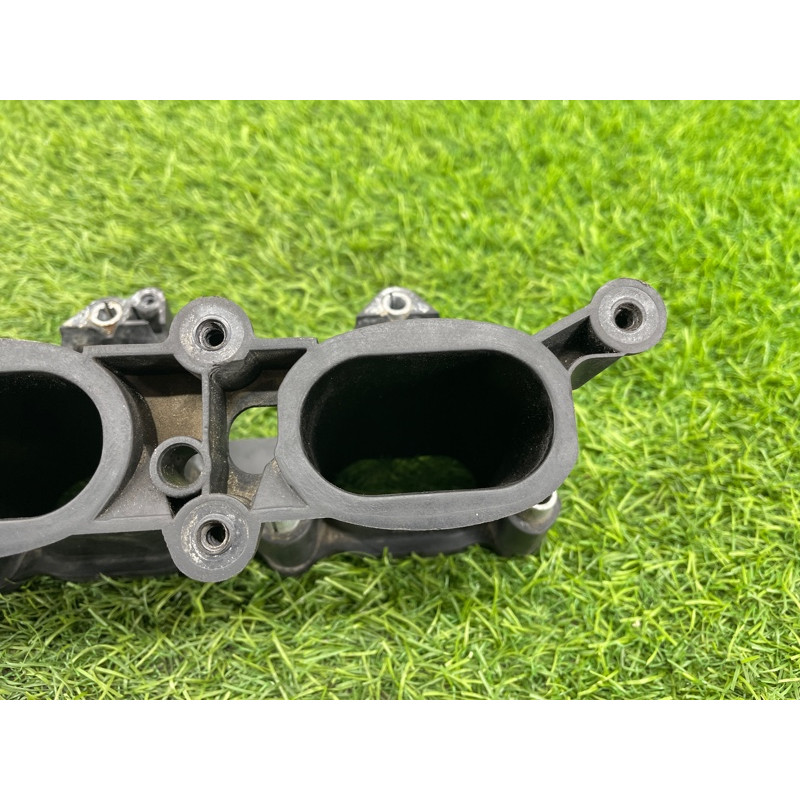 Коллектор впускной (впускная система) Audi Q5 8R 2012 3.2 CALB 06E133125D