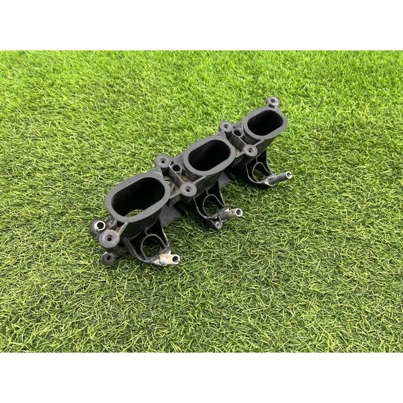 Коллектор впускной (впускная система) Audi Q5 8R 2012 3.2 CALB 06E133125D