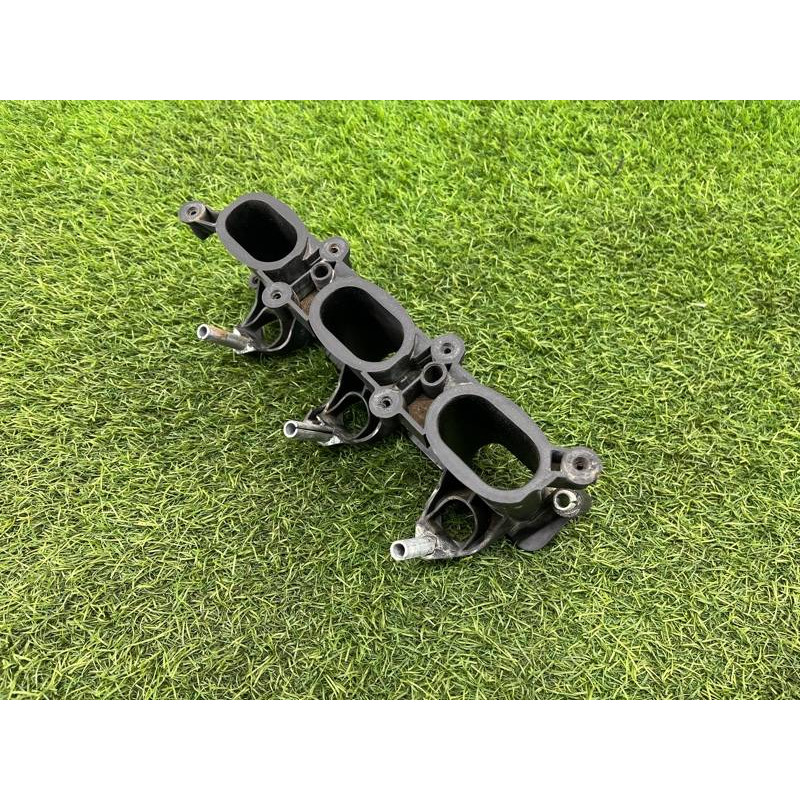 Коллектор впускной (впускная система) Audi Q5 8R 2012 3.2 CALB 06E133125D