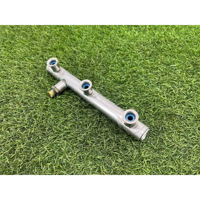 Топливная рампа (топливная система) Audi Q5 8R 2012 3.2 CALB 06E130090F