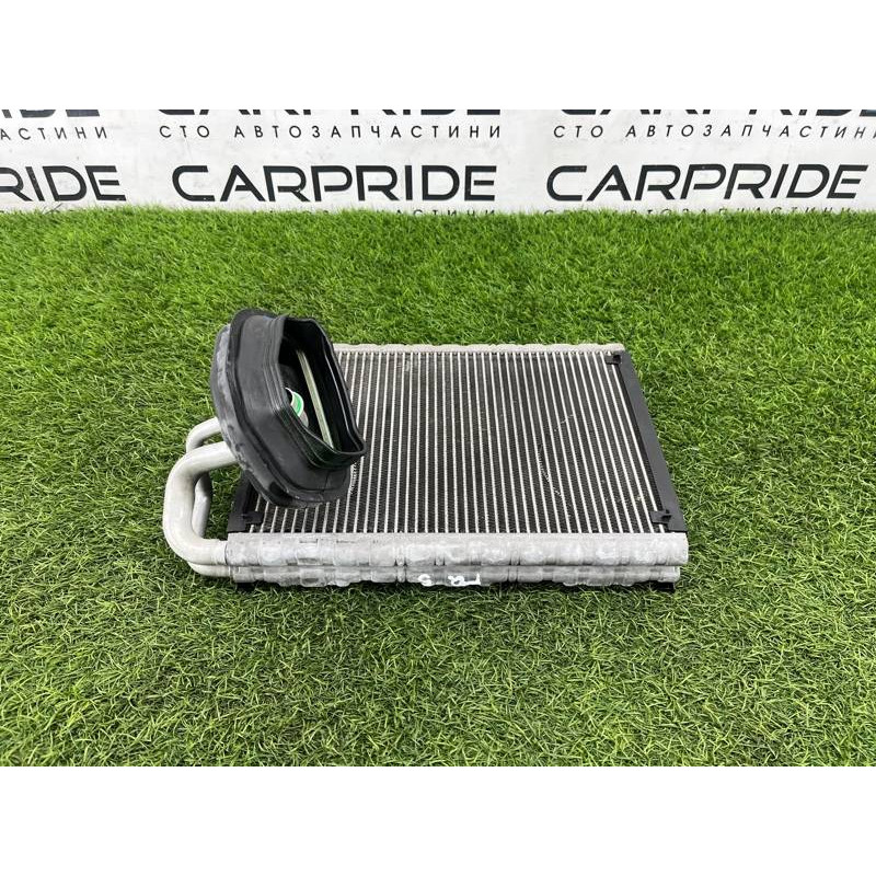 Испаритель кондиционера (отопление и кондиционирование) Audi Q5 8R 2012 3.2 CALB 8K1898967A