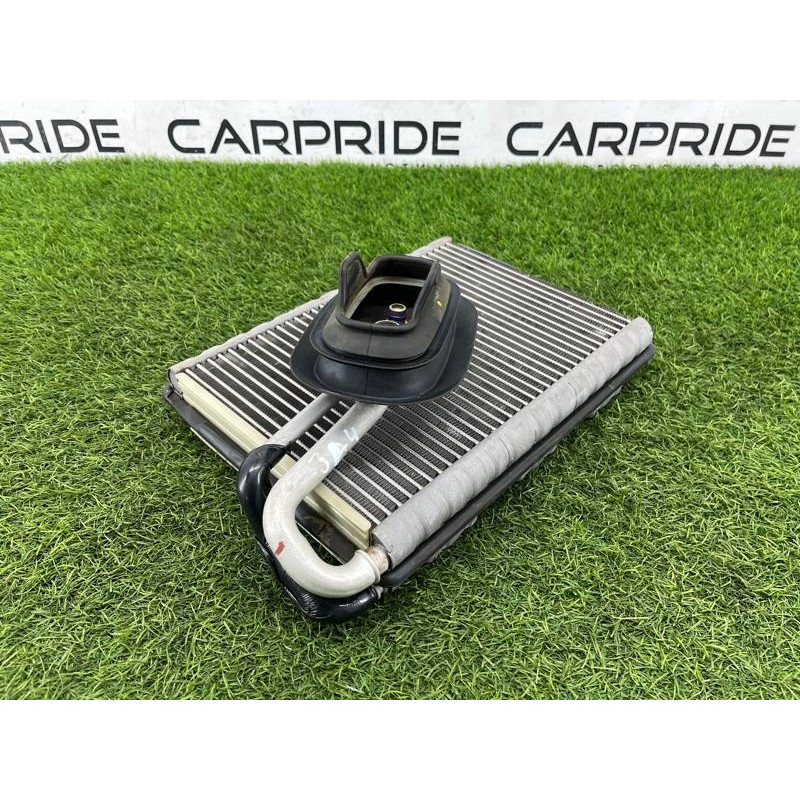 Испаритель кондиционера (отопление и кондиционирование) AUDI A4 B9 2017 2.0L 4M1820023