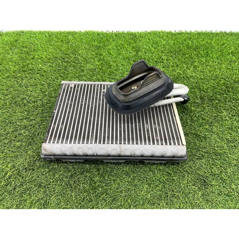 Испаритель кондиционера (отопление и кондиционирование) AUDI A4 B9 2017 2.0L 4M1820023