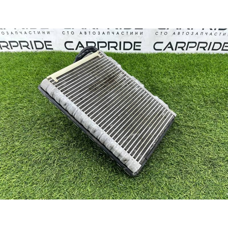 Испаритель кондиционера (отопление и кондиционирование) AUDI A4 B9 2017 2.0L 4M1820023