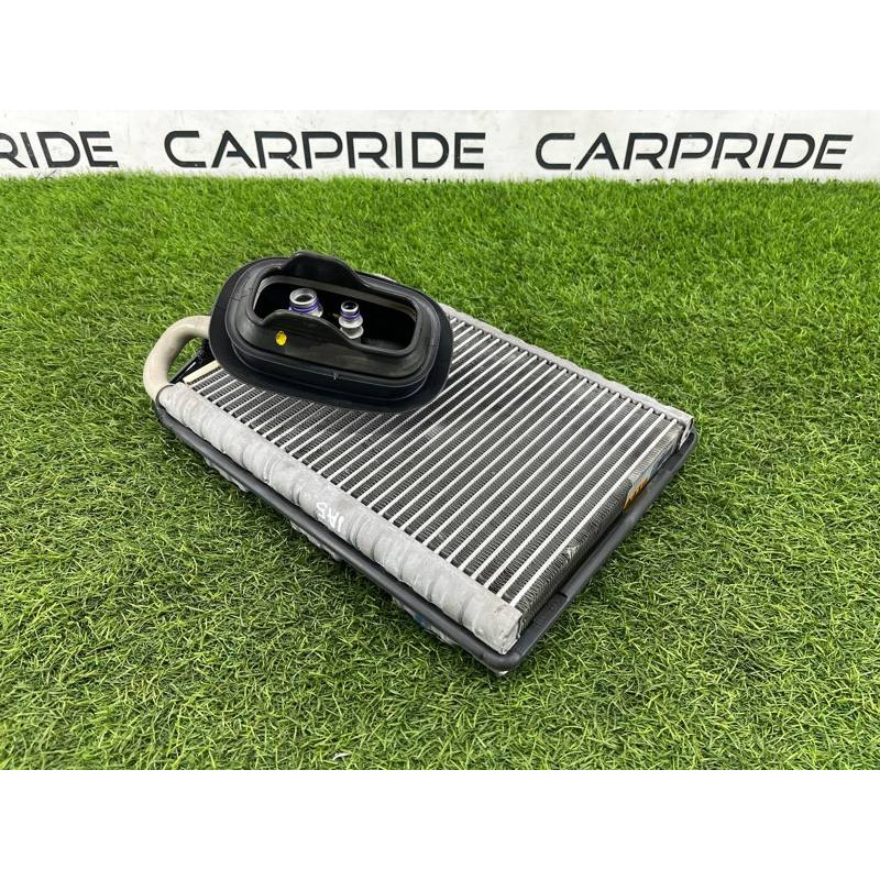 Испаритель кондиционера (отопление и кондиционирование) Audi A5 F5 2019 2.0 TFSI 4M1820023A