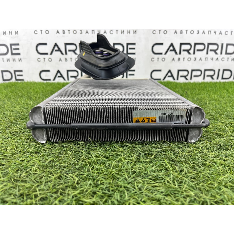 Испаритель кондиционера (отопление и кондиционирование) Audi A5 F5 2019 2.0 TFSI 4M1820023A