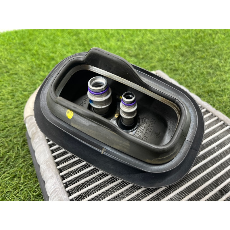 Испаритель кондиционера (отопление и кондиционирование) Audi A5 F5 2019 2.0 TFSI 4M1820023A