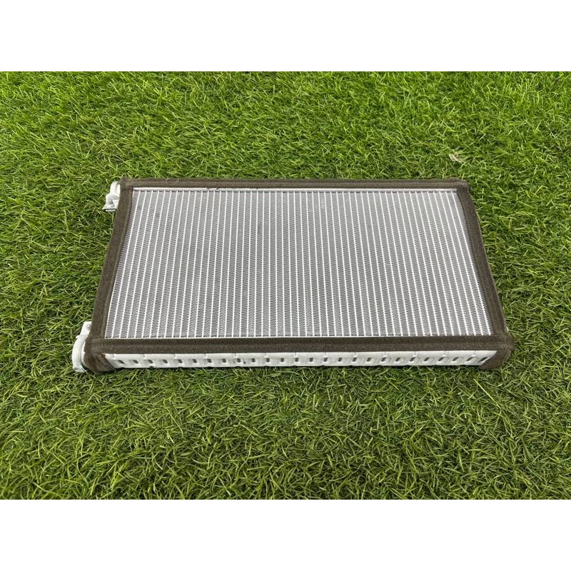 Радиатор печки (отопление и кондиционирование) AUDI A8 D4 2011 4,2 4H0898037