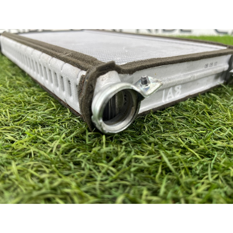 Радиатор печки (отопление и кондиционирование) AUDI A8 D4 2011 4,2 4H0898037