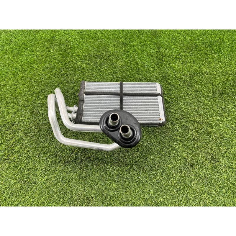 Радиатор печки (отопление и кондиционирование) AUDI A4 B9 2017 2.0L 4M0898037C