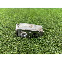 Клапан випарника кондиціонера