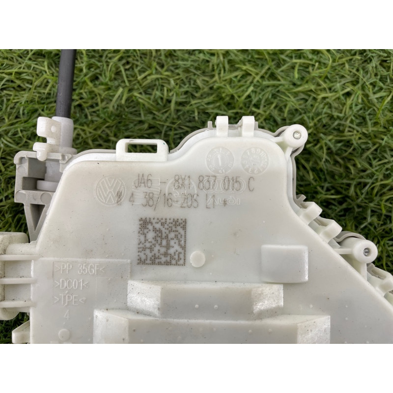 Замок двери (кузов и элементы) AUDI A4 B9 2017 2.0L 8X1837015C