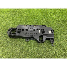 Кронштейн ручки двери