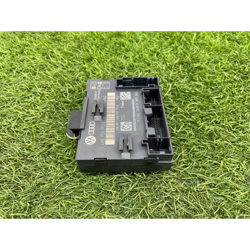 Блок управления дверьми (электрика / блок управления) AUDI A8 D4 2011 4,2 4H0959793E