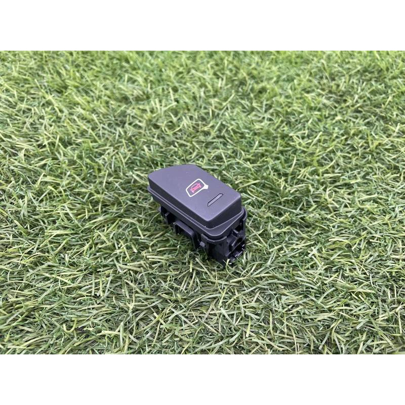 Кнопка асиссистента смены полосы (электрика / кнопки) AUDI A8 D4 2011 4,2 4H1927451