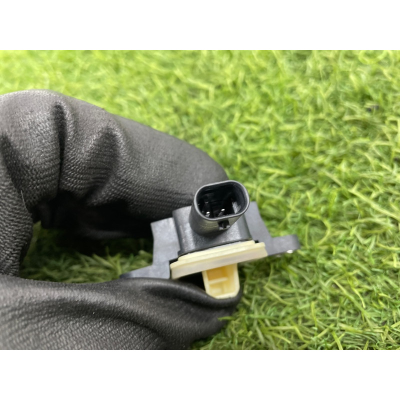 Датчик удара (электрика / датчики) AUDI A8 D4 2011 4,2 4H0955557