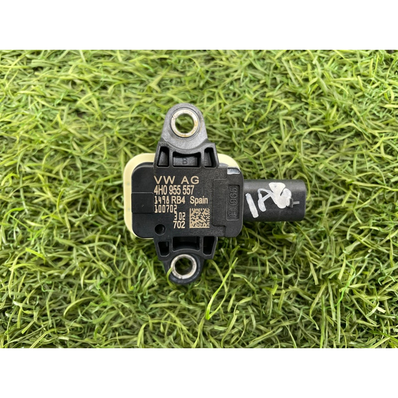 Датчик удара (электрика / датчики) AUDI A8 D4 2011 4,2 4H0955557