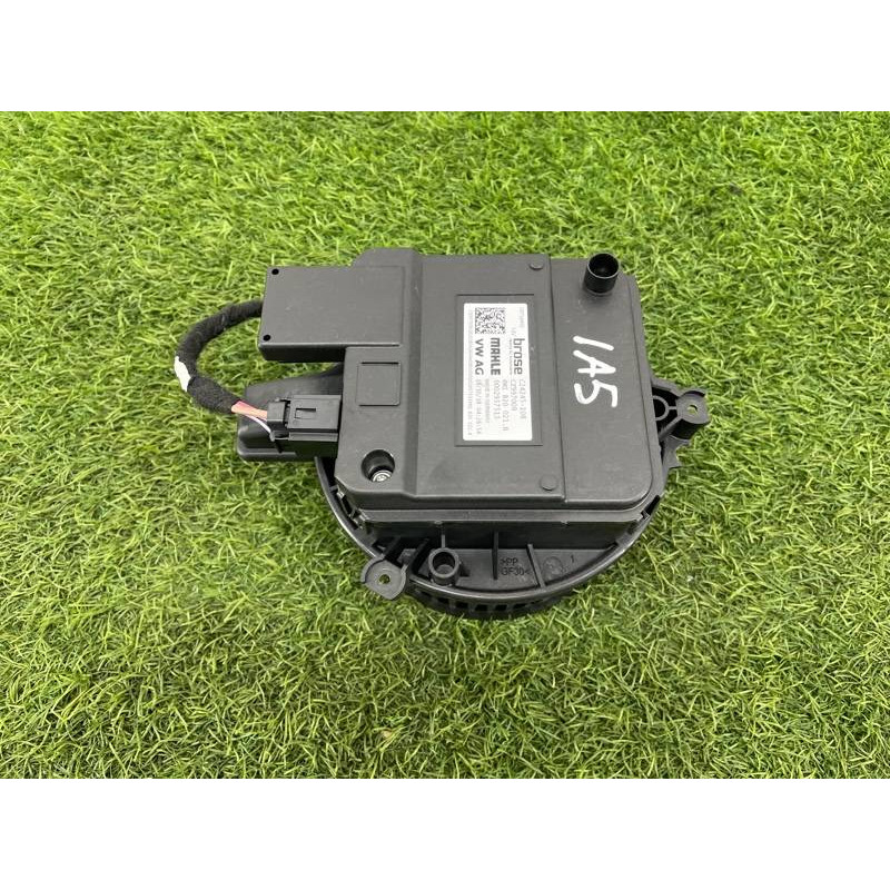 Мотор печки (отопление и кондиционирование) Audi A5 F5 2019 2.0 TFSI 4M1820021B