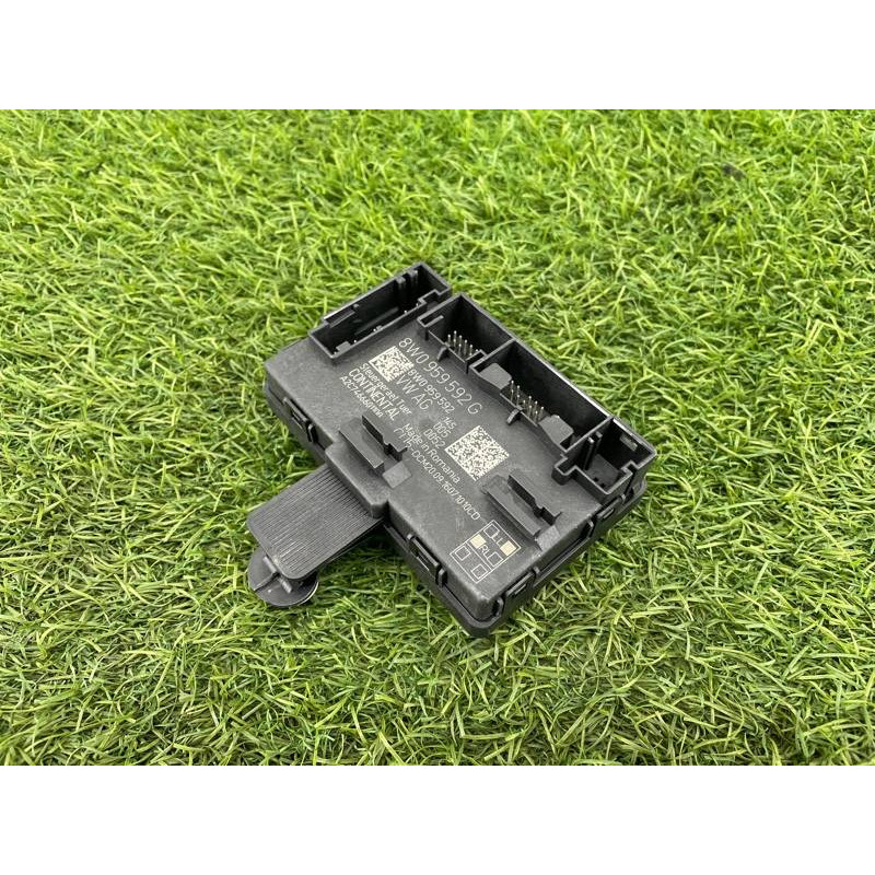 Блок управления дверьми (электрика / блок управления) AUDI A4 B9 2017 2.0L 8W0959592G