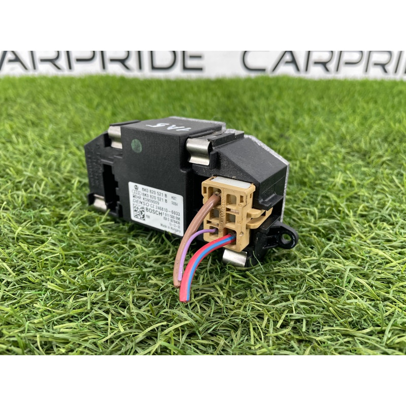 Резистор печки (отопление и кондиционирование) Audi Q5 8R 2012 3.2 CALB 8K0820521B