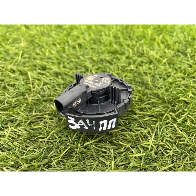 Датчик удара (электрика / датчики) AUDI A4 B9 2017 2.0L 4M0955557A