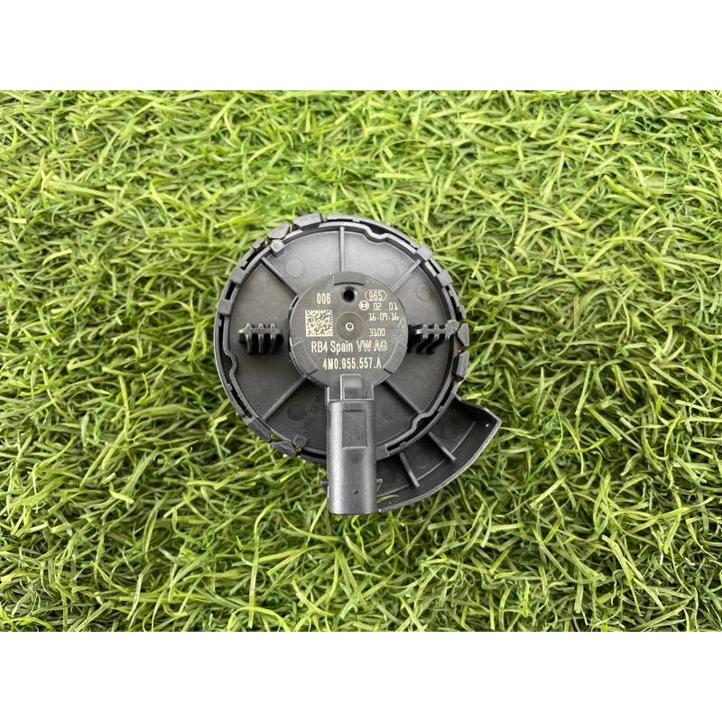 Датчик удара (электрика / датчики) AUDI A4 B9 2017 2.0L 4M0955557A