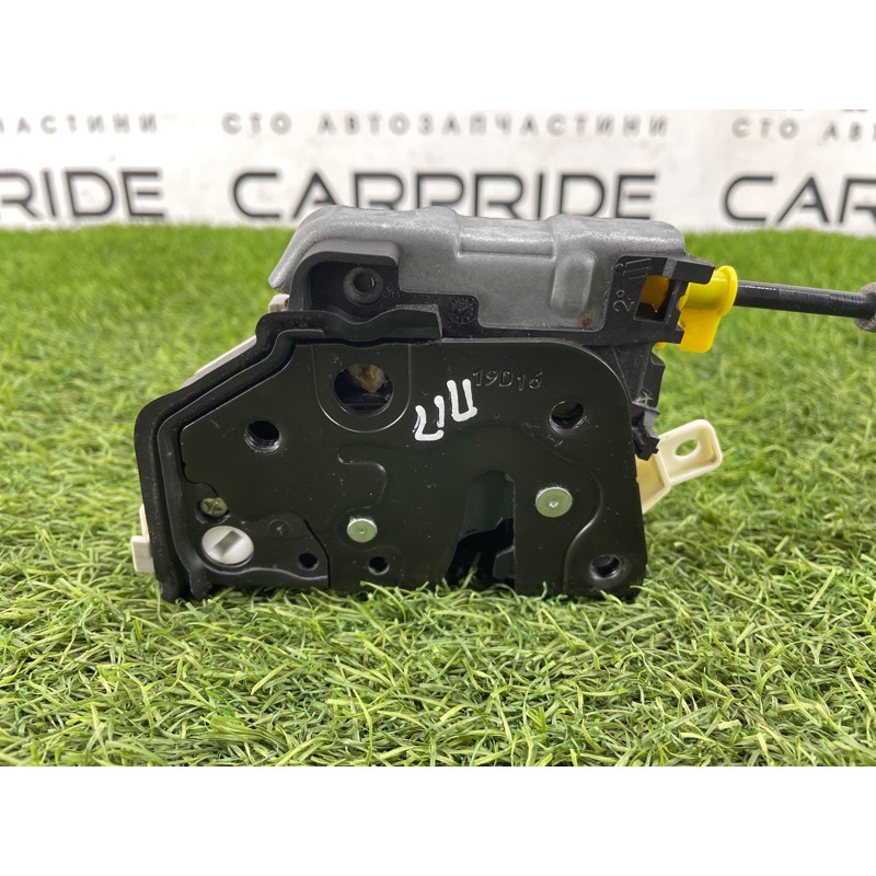 Замок двери (кузов и элементы) AUDI A4 B9 2017 2.0L 8X1837016C