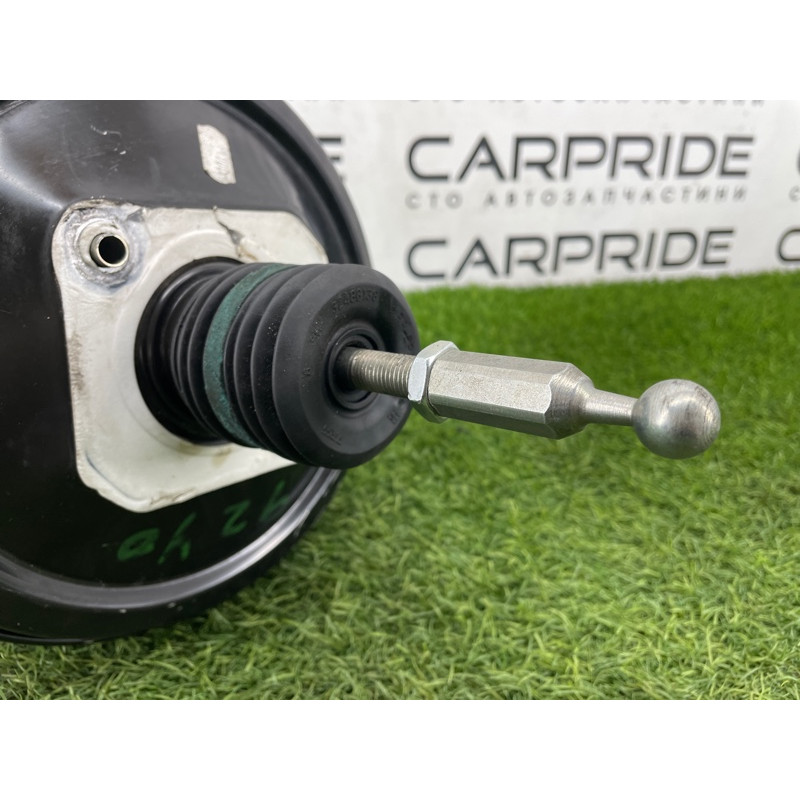 Вакуумный усилитель тормозов (тормозная система) AUDI A4 B9 2017 2.0L 8W0612107