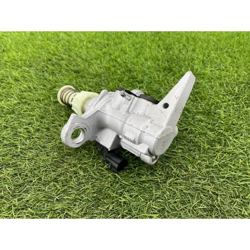 Главный тормозной цилиндр (тормозная система) AUDI A4 B9 2017 2.0L 8W0611021